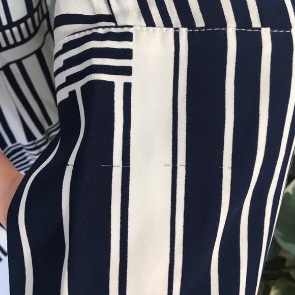 C/Meo Collective V Neck Wrap Grid Print Top - Picture 8 of 8